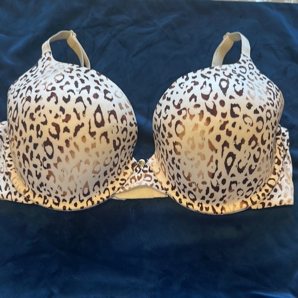 Victoria's Secret Brown and Cream Leopard Print Bra with Molded Cups